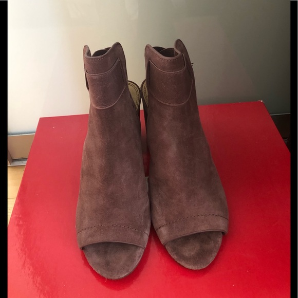 🙌Splendid Wooden Heels Sandals🙌 - Picture 6 of 6